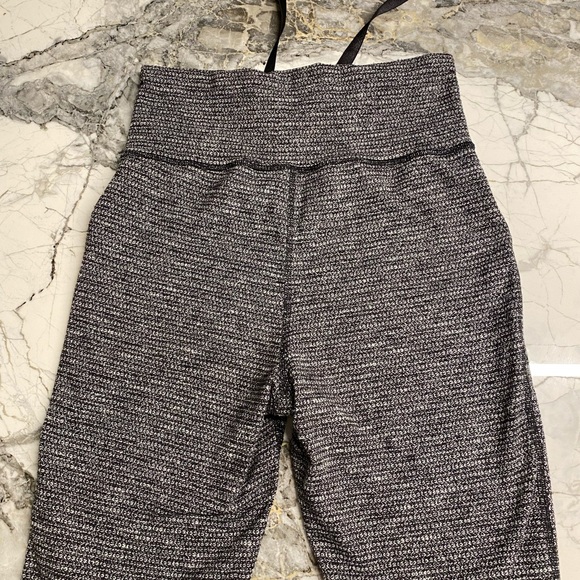 Lululemon Skinny Will Pant Grey Sz 6 - Picture 7 of 8